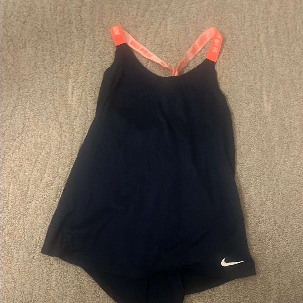 Nike Women's racer back workout top